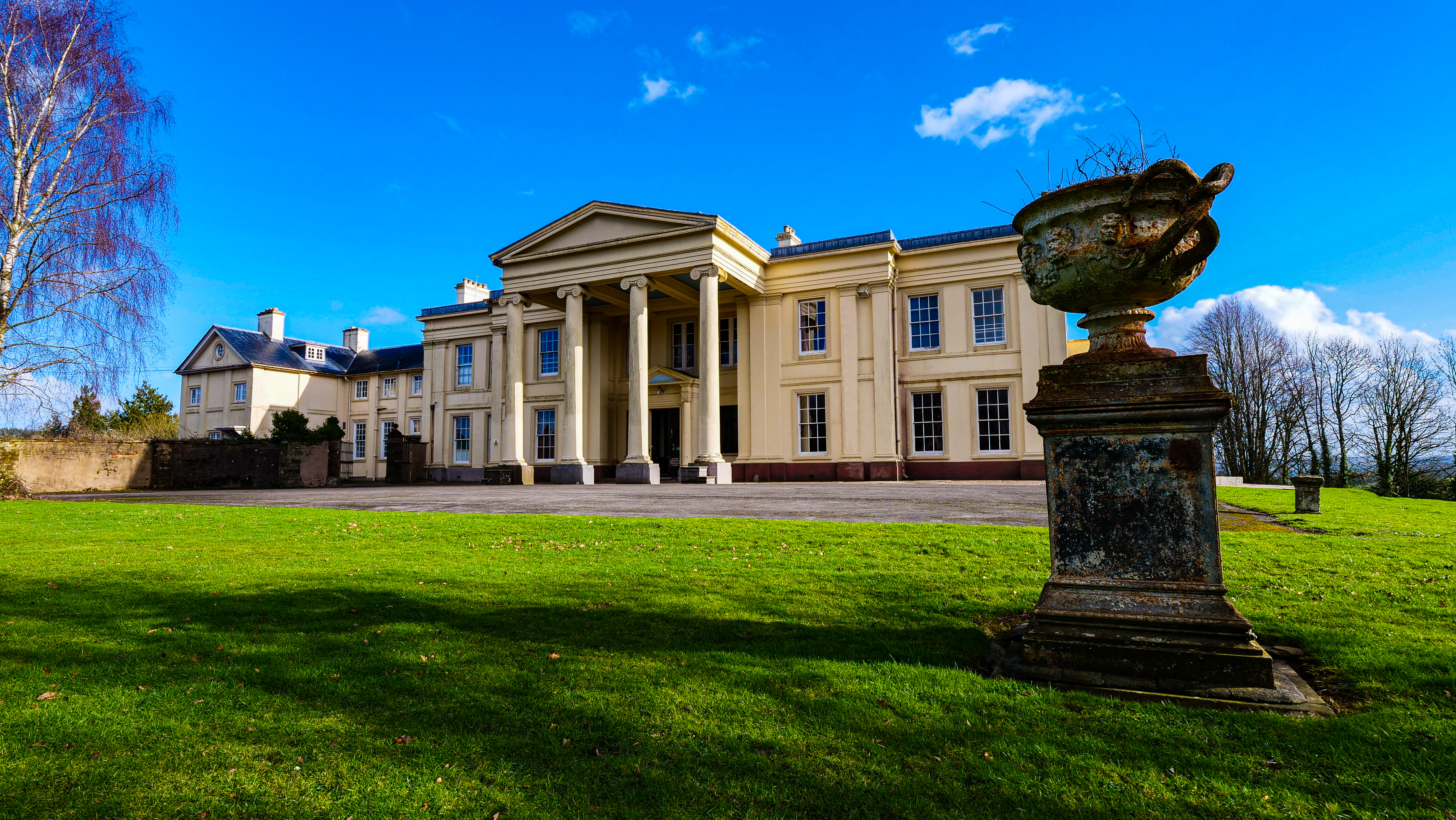 Outdoor activity at Hilston Park