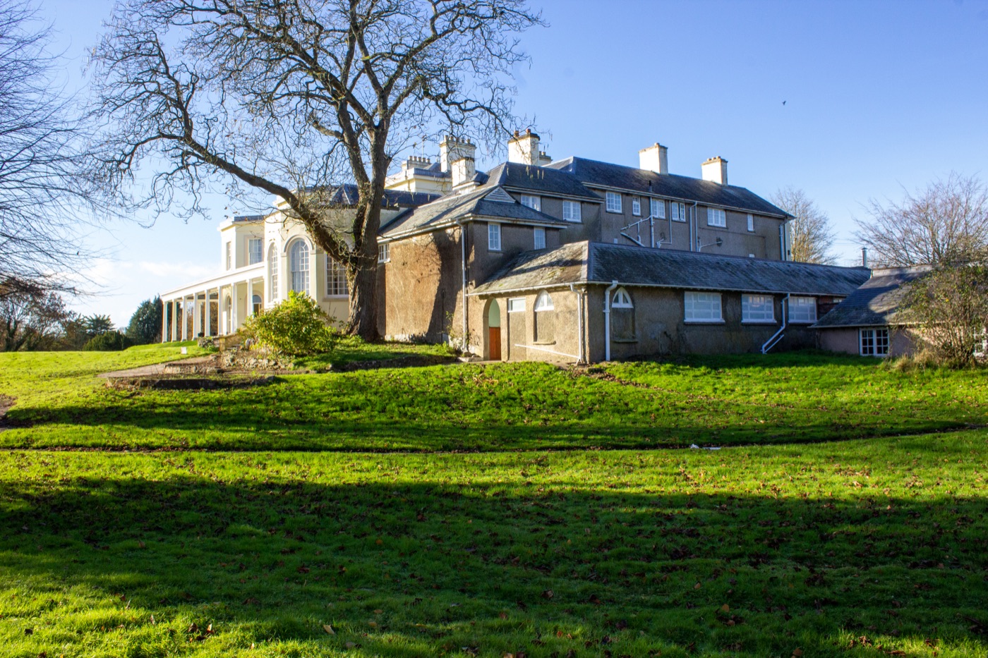 Outdoor activities at Hilston Park